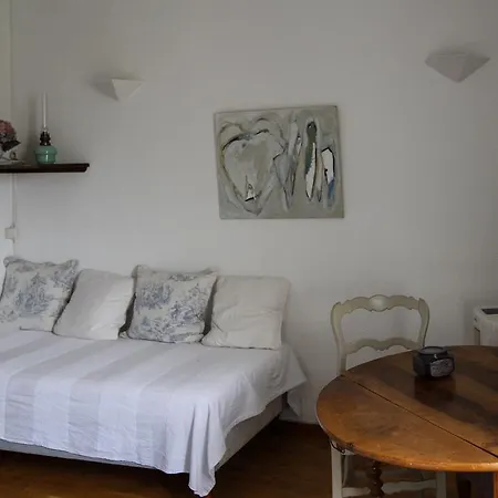 Holiday home Maison D'hotes Domaine De La Rhue *